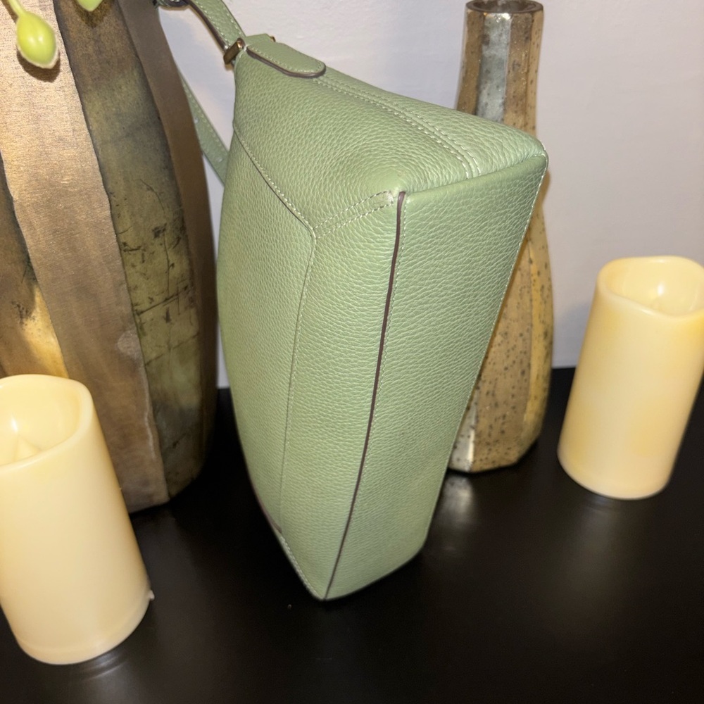 Kate Spade Lena Small Shoulder Bag. - Picture 8 of 9
